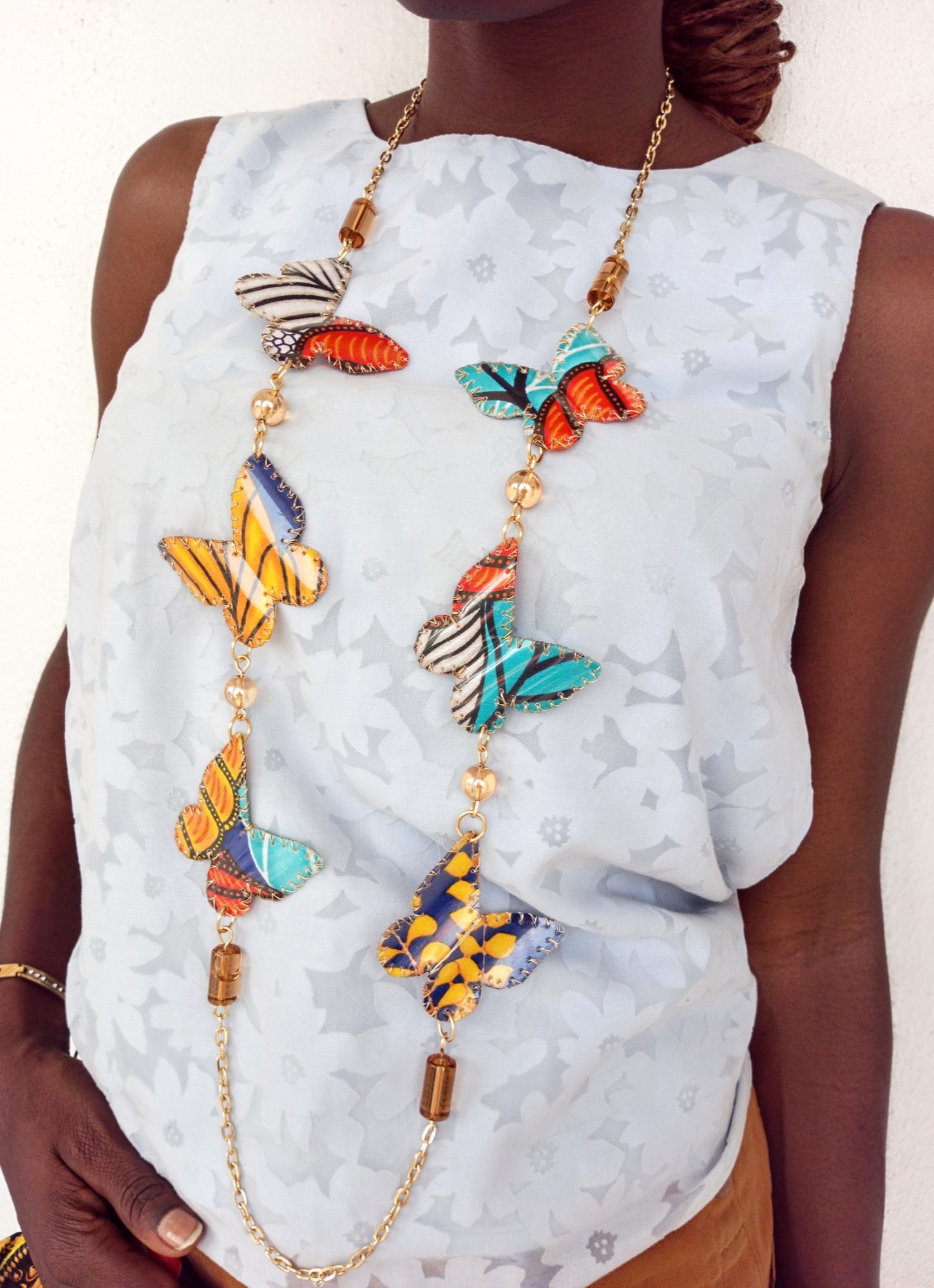 Art jewellery piece 01, wearable art from reclaimed materials