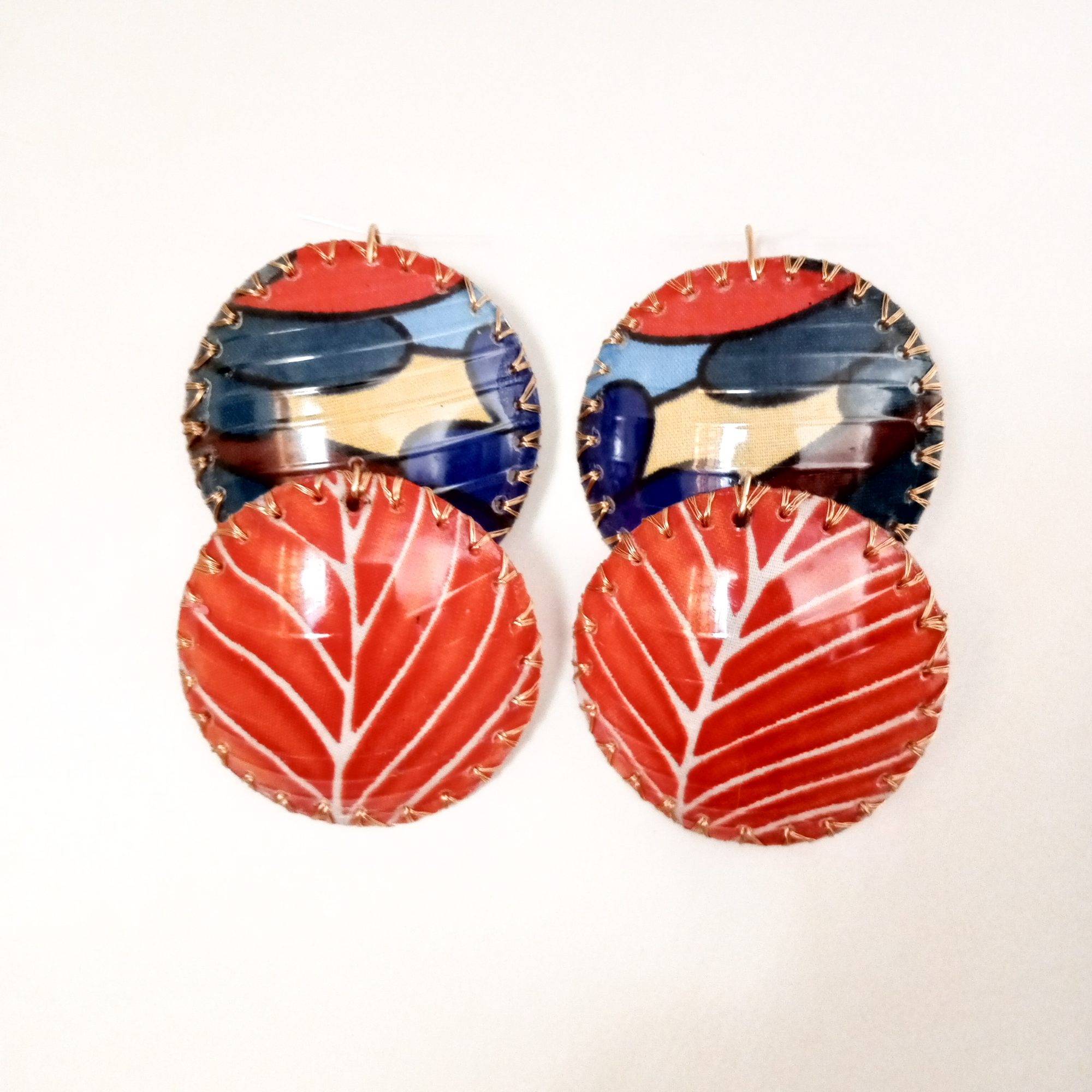 Art jewellery piece 16, wearable art from reclaimed materials
