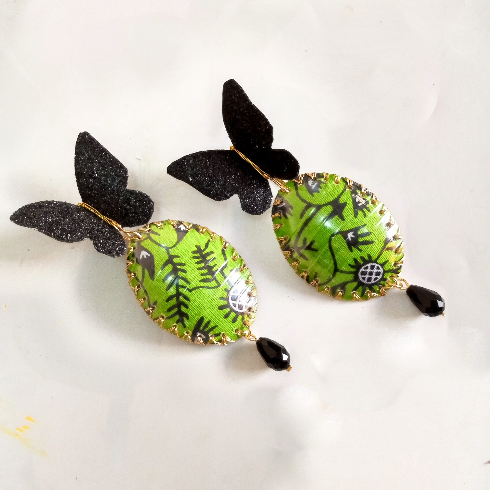 Art jewellery piece 23, wearable art from reclaimed materials